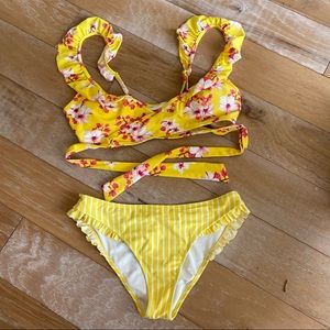 Cupshe Swimsuit Size Medium